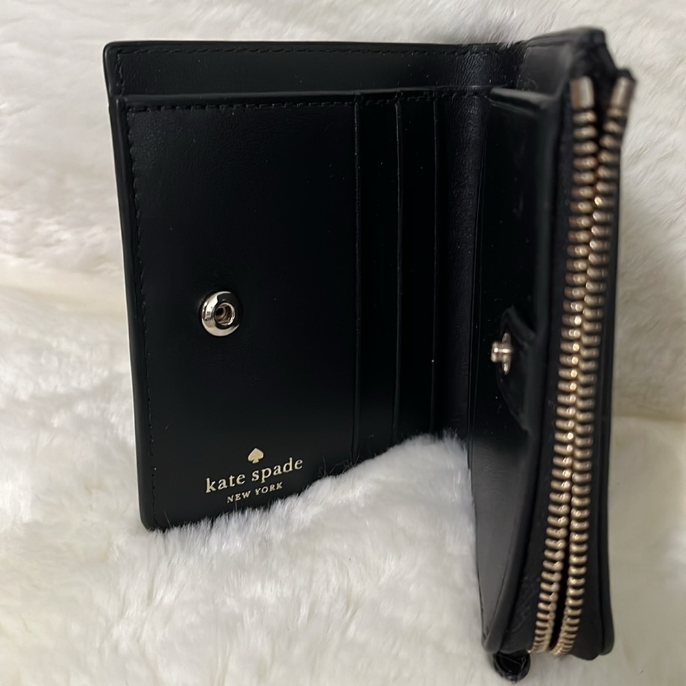Kate Spade wallet - Picture 3 of 4